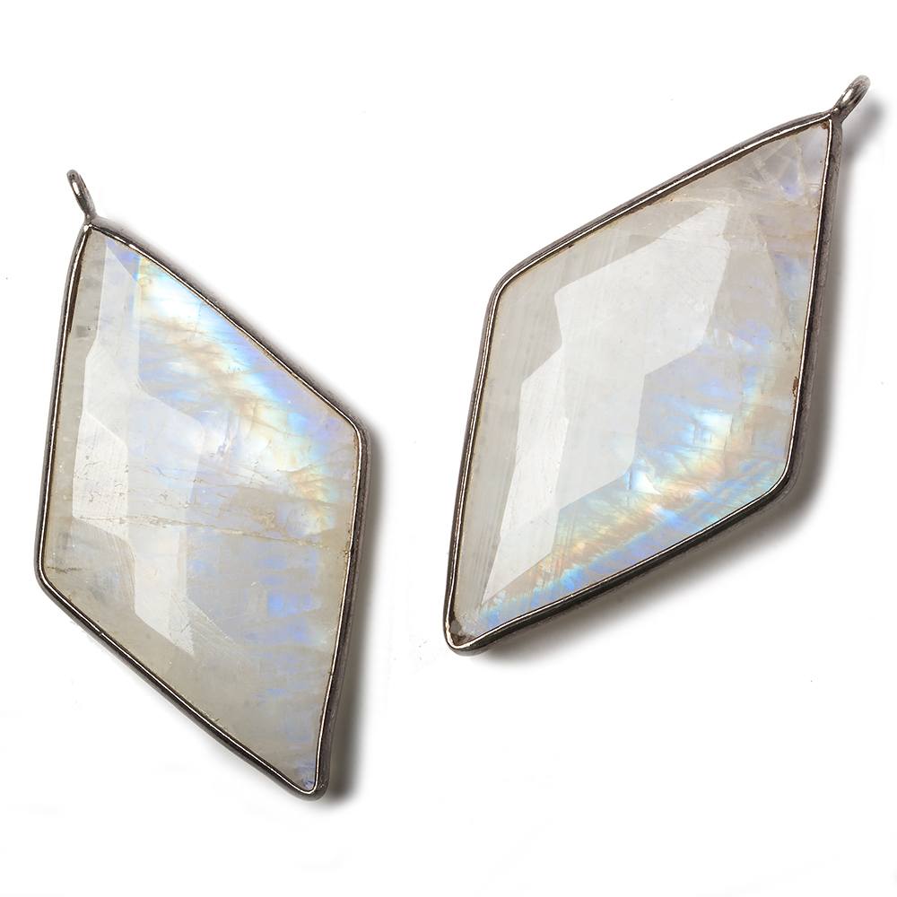 45x24mm Dark Silver Bezel Rainbow Moonstone faceted Kite Pendant 1 piece